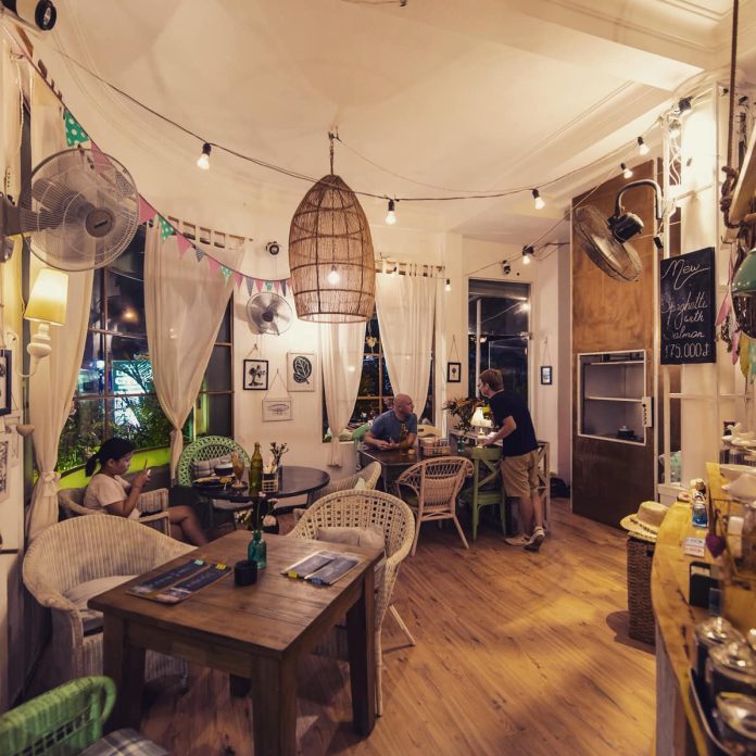 Tổng Hợp Top 10 Quán Cafe Đẹp Ở Nha Trang