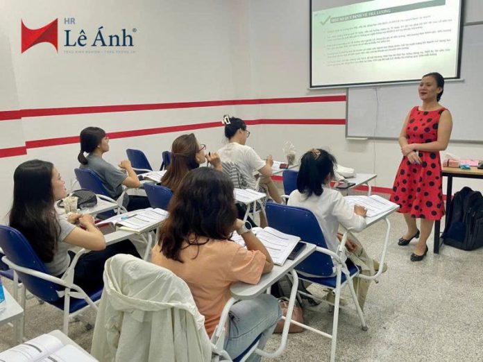 Top 10 Trung Tâm Dạy Tin Học Văn Phòng TPHCM Uy Tín