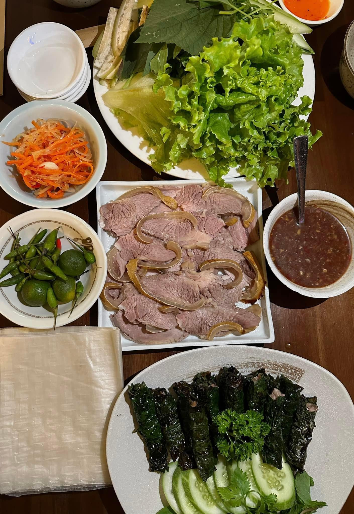 Quán bò Cầu Mống