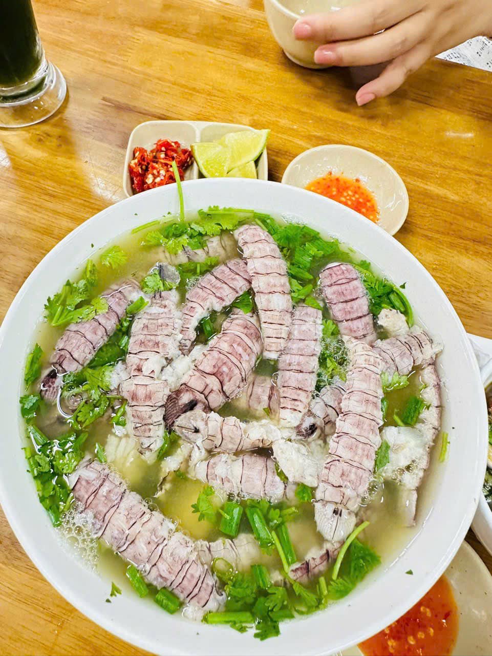địa điểm ăn tối ngon ở nha trang