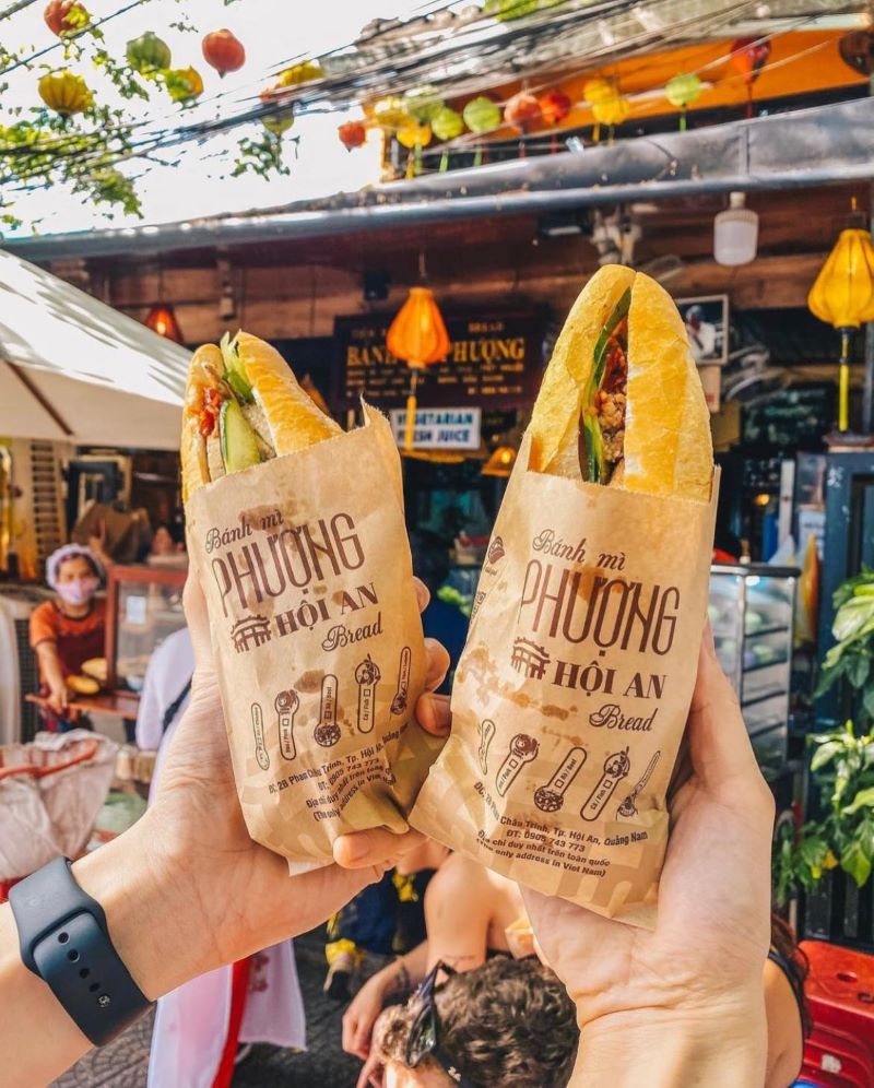 Ăn vặt Hội An Ăn vặt Hội An - Bánh mì Phượng
