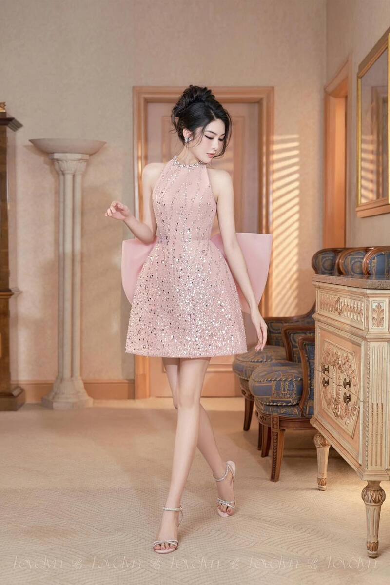 cho thuê váy Hải Phòng