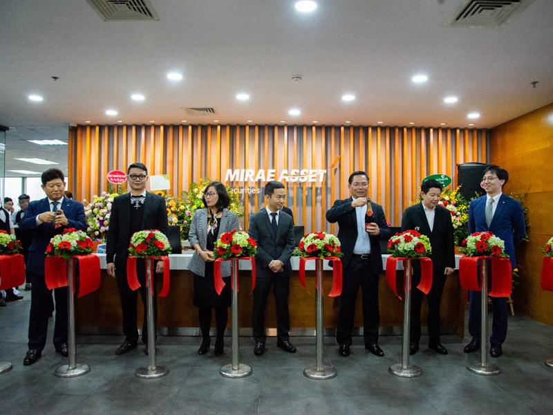 công ty chứng khoán đà nẵng Công Ty Mirea Asset