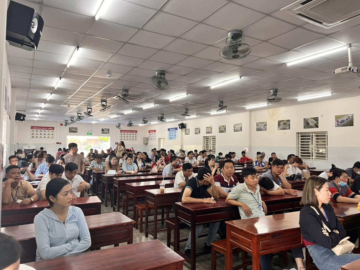 Trung Tâm Dạy Lái Xe Bình Dương