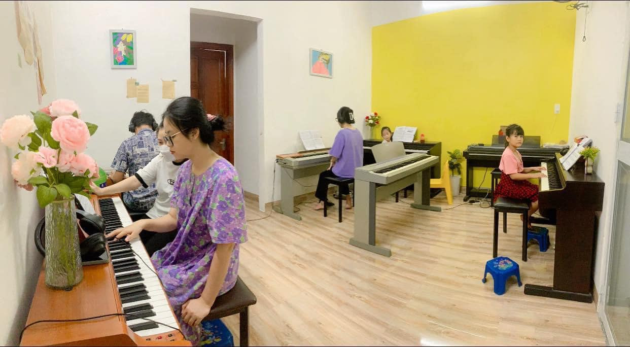 Hòa Music