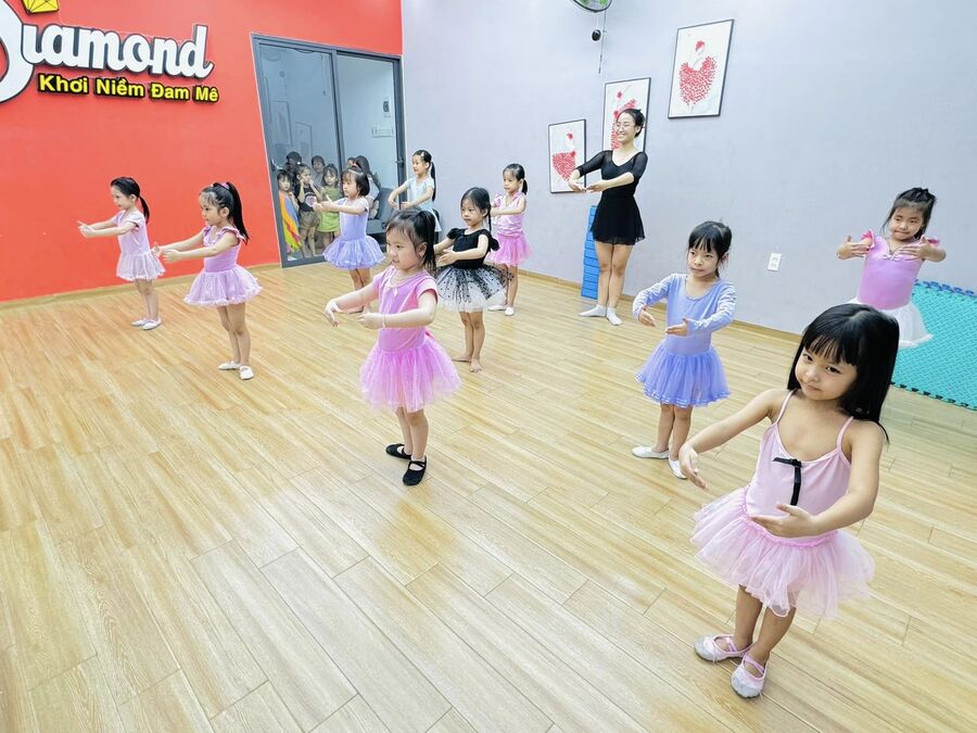lớp học múa Đà Nẵng