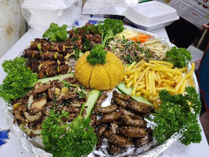 Nhà Hàng Tây Bắc HAISOMA