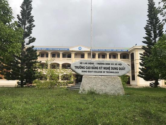 trường cao đẳng quảng ngãi