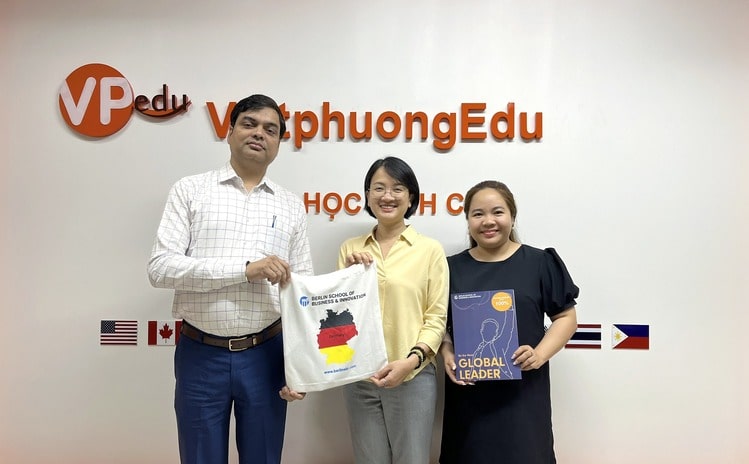 Công ty Việt Phương tư vấn lộ trình học và chọn trường
