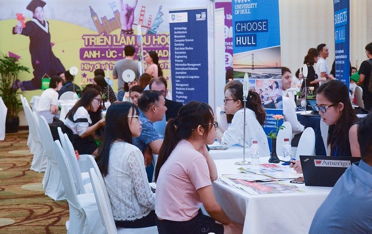 Trung Tâm Vietint luôn đồng hành cùng học viên
