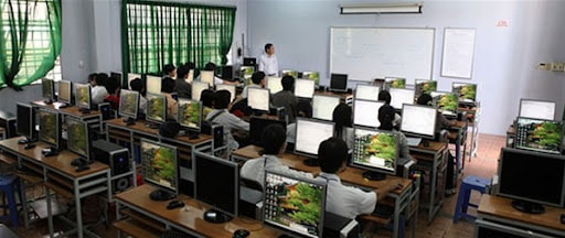 Trung Tâm Trường Tín
