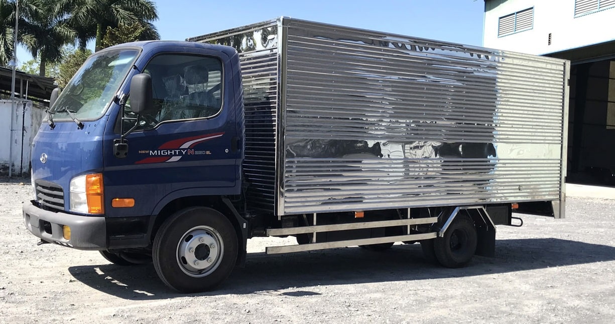 xe tải chở hàng Bình Phước Công Ty Xe Khách Petro