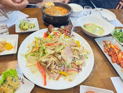 Top 5 Nhà Hàng Hàn Quốc Ở Bình Dương Chuẩn Vị Ngon