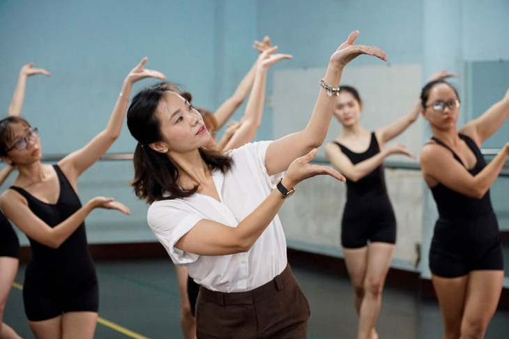 lớp học múa quảng ninh lớp học múa quảng ninh