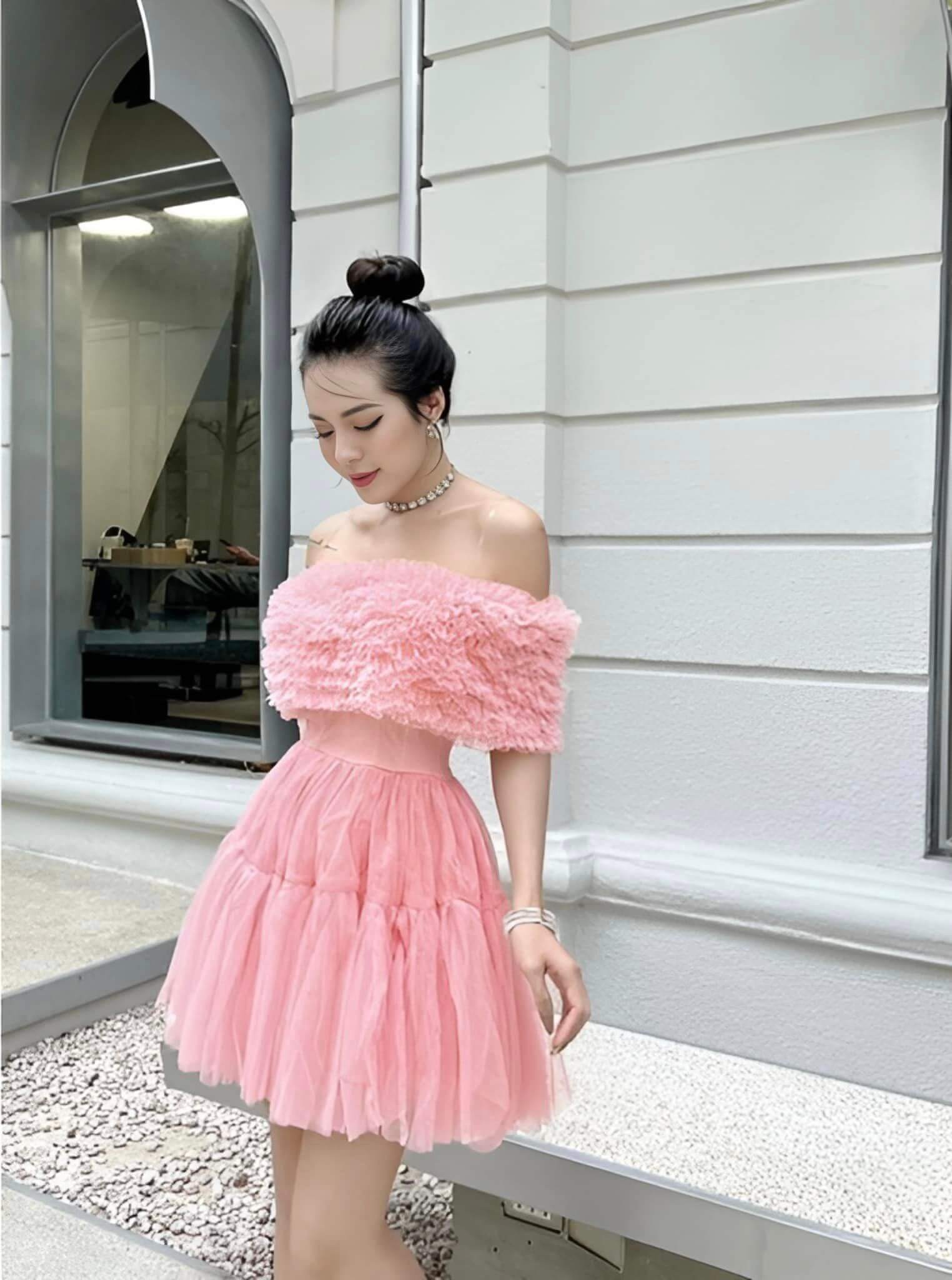 THỊ Concept
